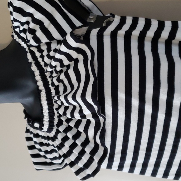 Kate Spade dress ♠️ - Picture 4 of 8